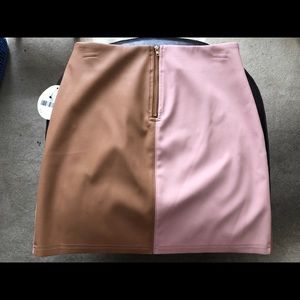 En Creme Leather Mini Skirt